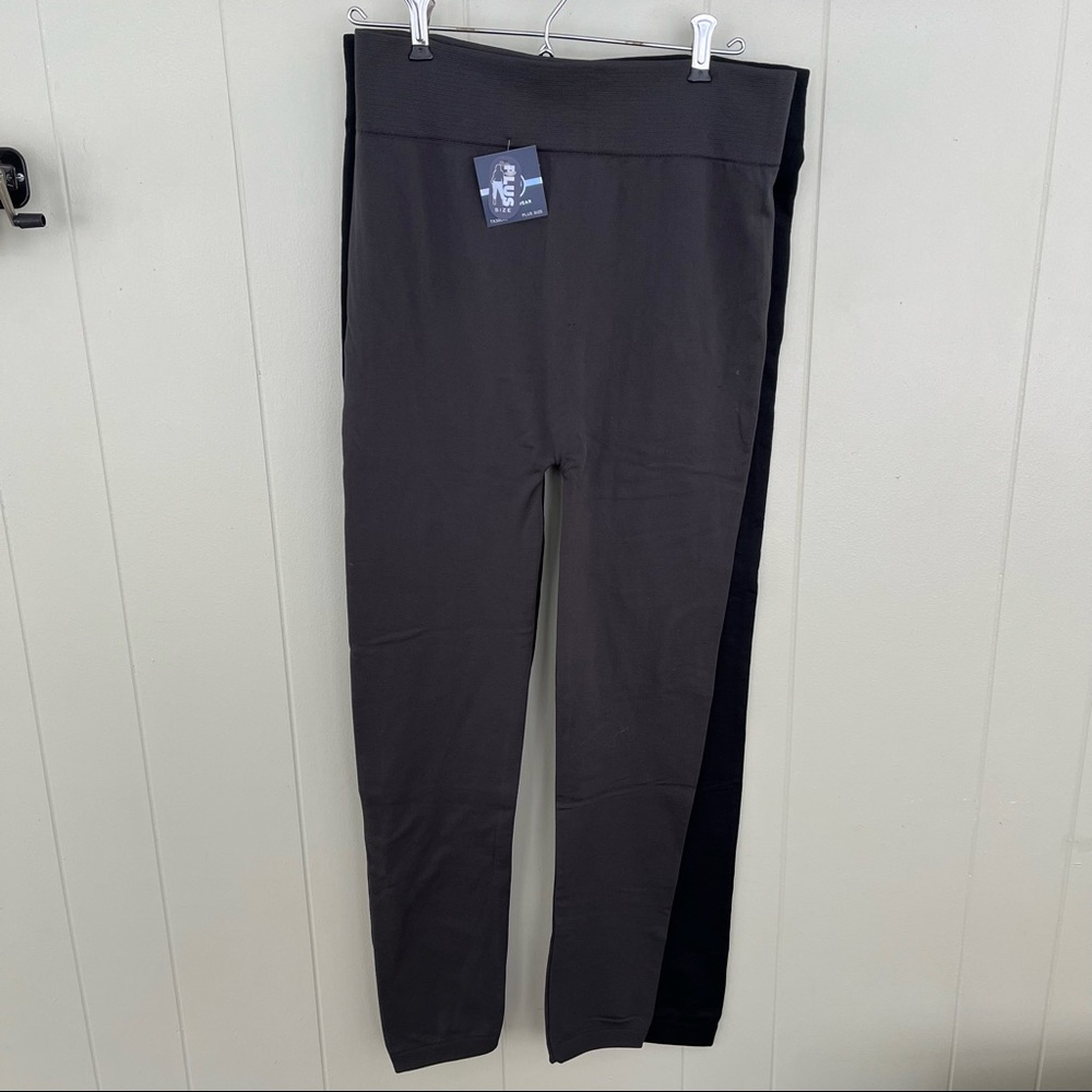 ✨new with tags✨ Grey Leggings Bundle